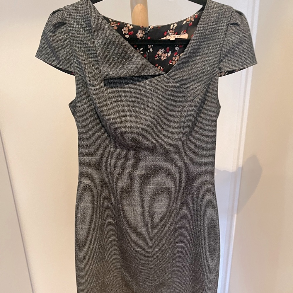 Review Dress / Size 10 - Picture 11 of 14